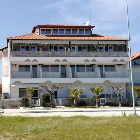 Vrasná Ermioni Apartments מראה חיצוני תמונה