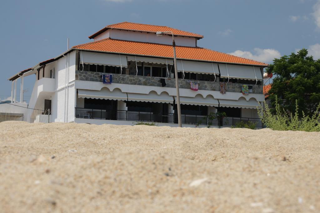 Vrasná Ermioni Apartments מראה חיצוני תמונה